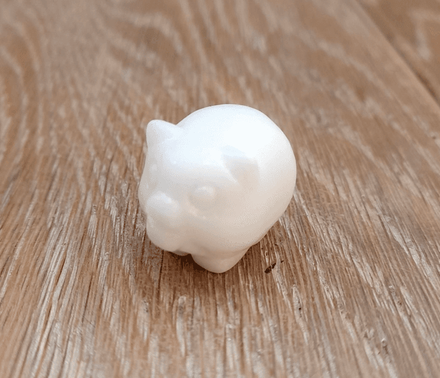 Snow Quartz Pig
