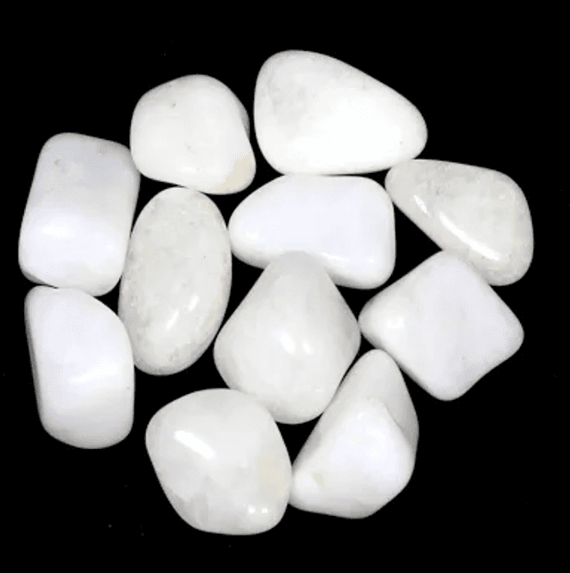 Snow Quartz Tumblestone