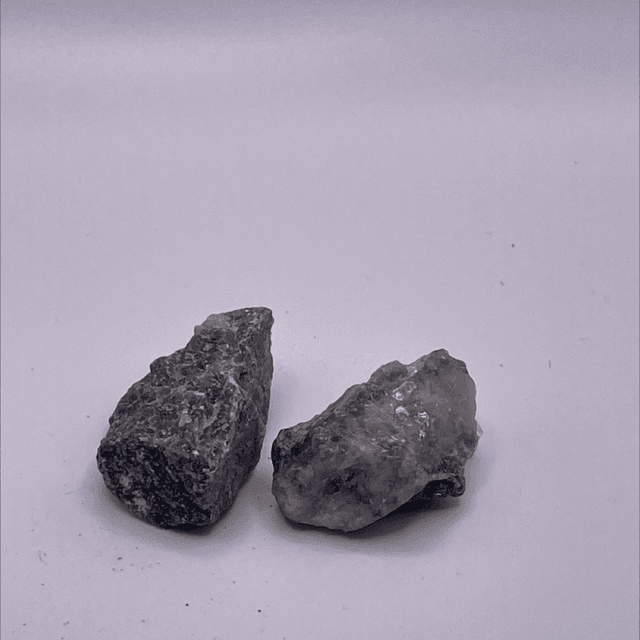 Raw Saphire in Mica